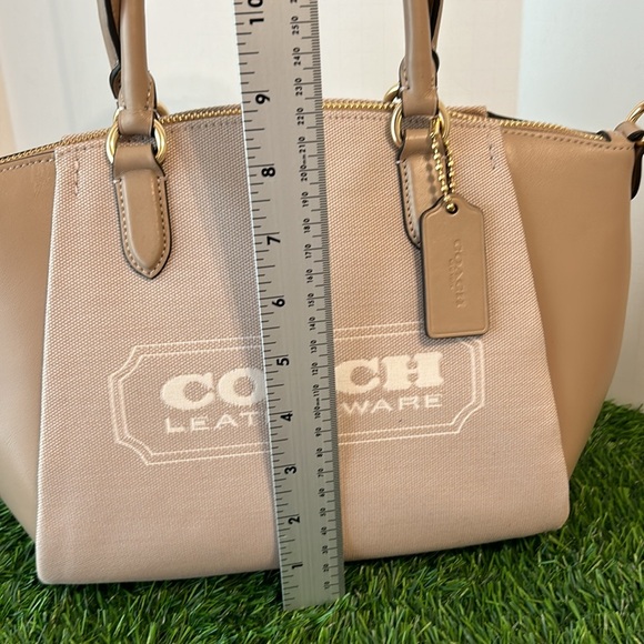 Coach Badge Jacquard Elise Satchel with Convertible Straps NWT - Picture 7 of 16